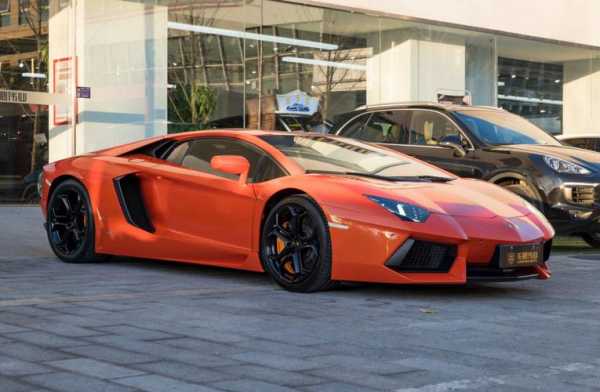 兰博基尼2011aventador的简单介绍-图2