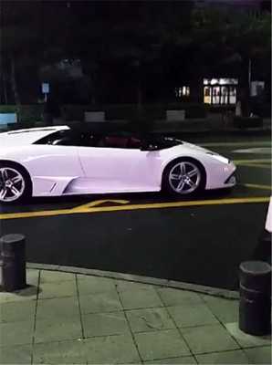 贵阳花果园兰博基尼(贵阳兰博基尼撩妹视频)-图2 贵阳花果园兰博基尼(贵阳兰博基尼撩妹视频)-图2