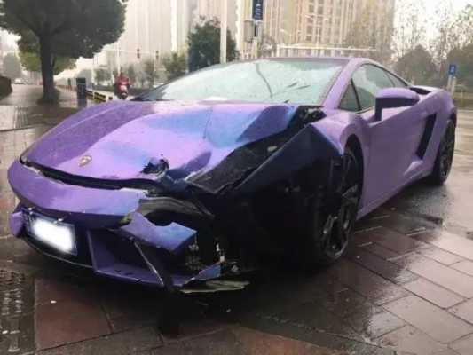 兰博基尼逆行不让路(兰博基尼逆行停车被撞)-图3 兰博基尼逆行不让路(兰博基尼逆行停车被撞)-图3