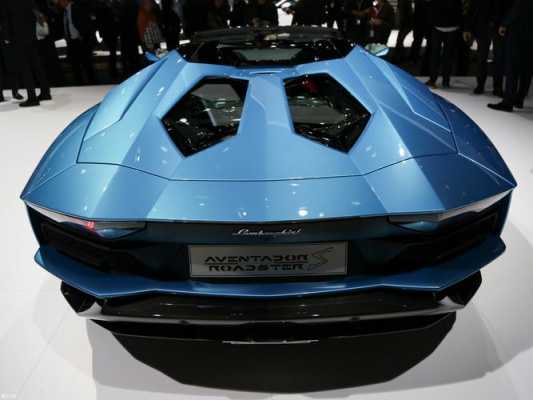 兰博基尼SRoadster(兰博基尼汽车报价)-图2 兰博基尼SRoadster(兰博基尼汽车报价)-图2