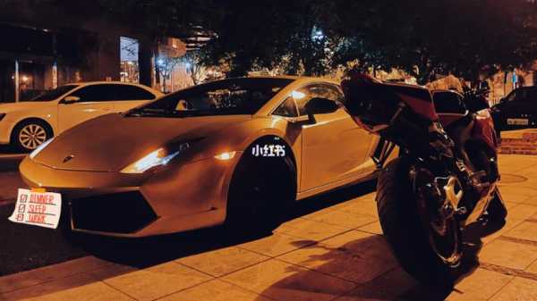 长沙兰博基尼深夜飙车（长沙兰博基尼烤串）
