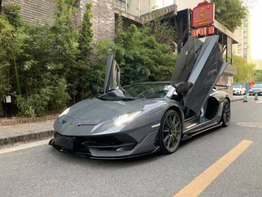 兰博基尼上坡图片(兰博基尼图片及价格)-图3 兰博基尼上坡图片(兰博基尼图片及价格)-图3