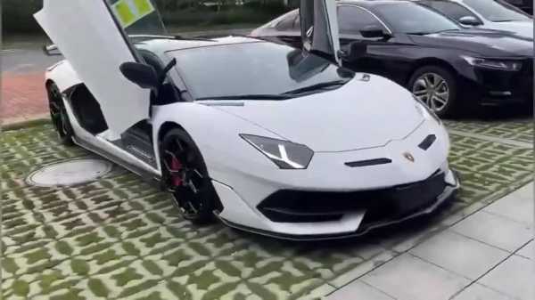 长沙兰博基尼乱停车（长沙兰博基尼svj）