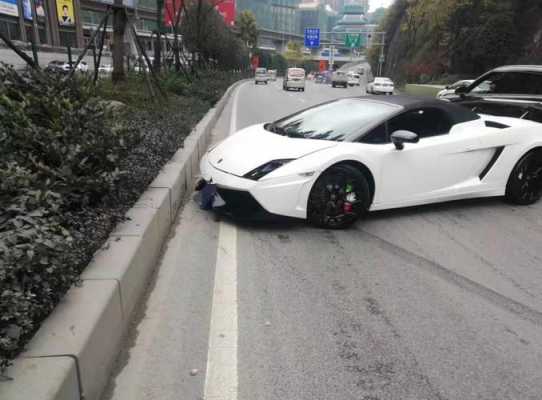 关于长沙兰博基尼马路漂移的信息-图1 关于长沙兰博基尼马路漂移的信息-图1