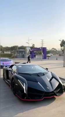 兰博基尼很难开慢(兰博基尼真的很慢吗)-图1 兰博基尼很难开慢(兰博基尼真的很慢吗)-图1