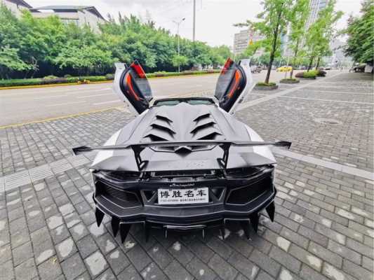 兰博基尼lpl700(兰博基尼汽车报价)-图2 兰博基尼lpl700(兰博基尼汽车报价)-图2