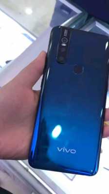 vivos1手机屏幕摔出彩色条纹?五菱宏光s1碰撞等级-图2 vivos1手机屏幕摔出彩色条纹?五菱宏光s1碰撞等级-图2