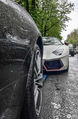 兰博基尼aventador上坡(兰博基尼下坡)-图2 兰博基尼aventador上坡(兰博基尼下坡)-图2