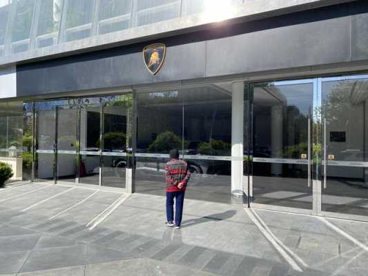 兰博基尼在北京(兰博基尼北京4s店)-图3 兰博基尼在北京(兰博基尼北京4s店)-图3