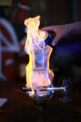 兰博基尼酒杯（兰博基尼 调酒）
