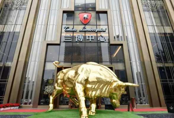 成都兰博基尼街上视频(成都兰博基尼公寓现状)-图2 成都兰博基尼街上视频(成都兰博基尼公寓现状)-图2