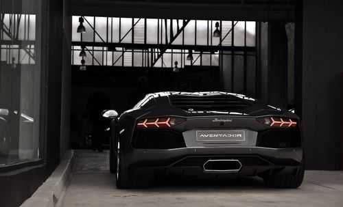 兰博基尼aventador灯胎(兰博基尼的灯)-图2 兰博基尼aventador灯胎(兰博基尼的灯)-图2