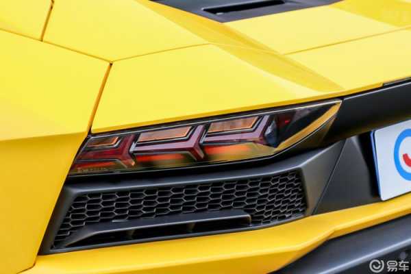 兰博基尼aventador试驾(兰博基尼 aventador coupe)-图2 兰博基尼aventador试驾(兰博基尼 aventador coupe)-图2