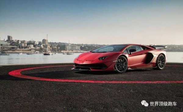 兰博基尼aventador美女（兰博基尼aventador svr）-图1