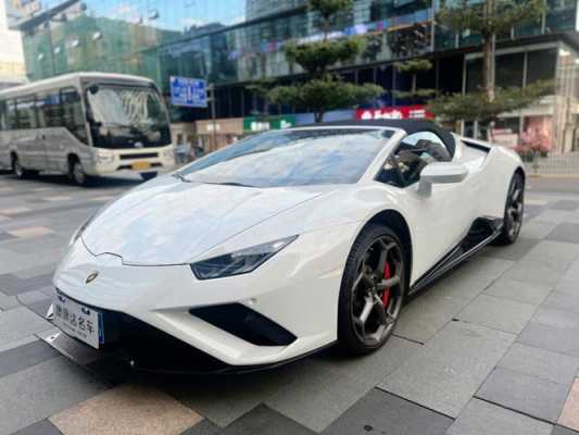 兰博基尼敞篷小牛视频（兰博基尼小牛敞篷价格）-图3