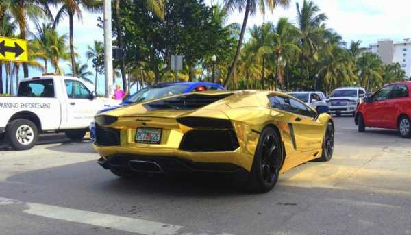 兰博基尼黄金版跑车(兰博基尼黄金跑车图片)-图2 兰博基尼黄金版跑车(兰博基尼黄金跑车图片)-图2