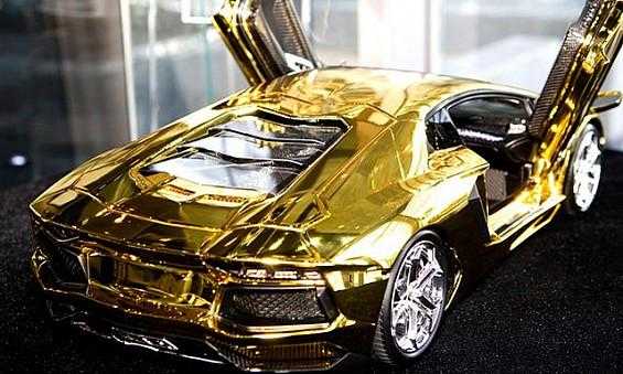 金色兰博基尼多少钱(兰博基尼黄金色跑车多少钱)-图3 金色兰博基尼多少钱(兰博基尼黄金色跑车多少钱)-图3