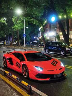 大街上兰博基尼图片(路上偶遇兰博基尼说说)-图1 大街上兰博基尼图片(路上偶遇兰博基尼说说)-图1