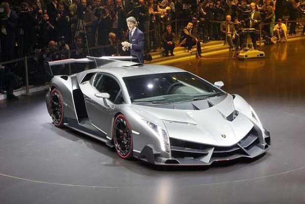 兰博基尼roadster价格(兰博基尼veneno roadster价格)-图2 兰博基尼roadster价格(兰博基尼veneno roadster价格)-图2