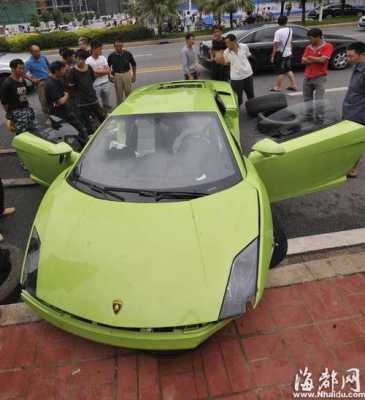 兰博基尼大牛撞毁（兰博基尼撞车实验）