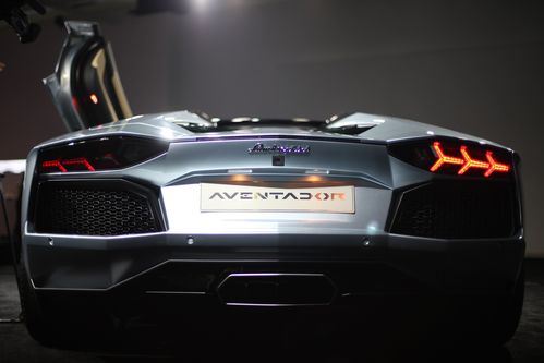 兰博基尼lr700(兰博基尼小牛)-图1 兰博基尼lr700(兰博基尼小牛)-图1