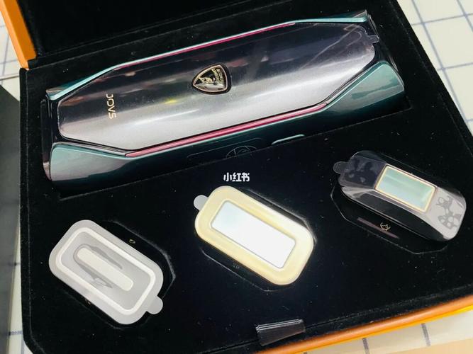 与兰博基尼(与兰博基尼合作的美容仪器)-图1 与兰博基尼(与兰博基尼合作的美容仪器)-图1