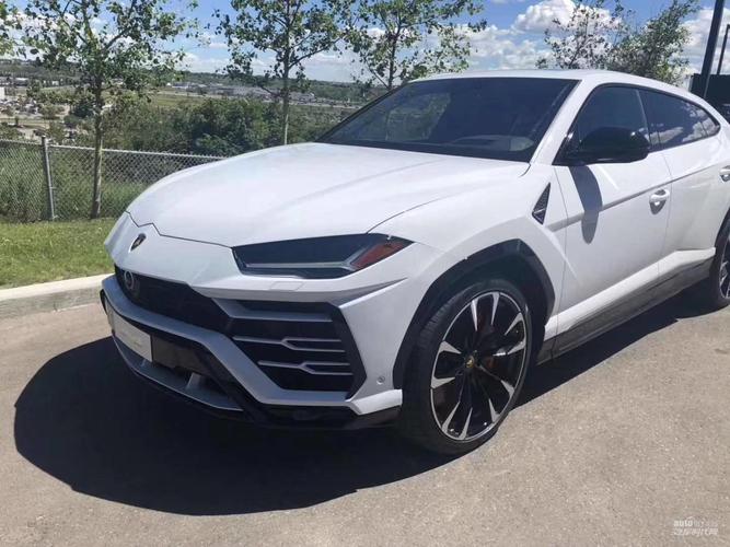 兰博基尼-suv(兰博基尼suv落地价)-图3 兰博基尼-suv(兰博基尼suv落地价)-图3