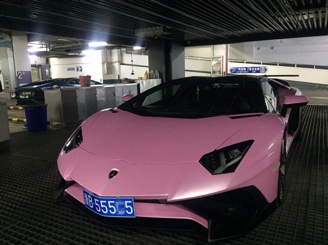 兰博基尼前脸牌照(兰博基尼前面的标志)-图3 兰博基尼前脸牌照(兰博基尼前面的标志)-图3