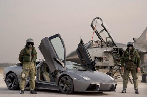 portofino对比兰博基尼（兰博基尼reventon和aventador）