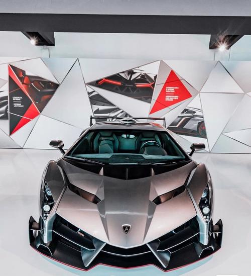 ninebot兰博基尼版(兰博基尼 veneno roadster)-图1 ninebot兰博基尼版(兰博基尼 veneno roadster)-图1
