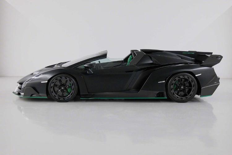 ninebot兰博基尼版(兰博基尼 veneno roadster)-图2 ninebot兰博基尼版(兰博基尼 veneno roadster)-图2