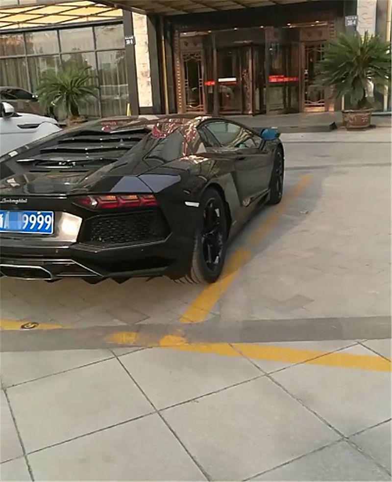 绍兴兰博基尼车主（浙江兰博基尼4s店地址）