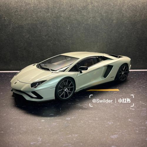 兰博基尼电脑模型（兰博基尼电脑模型多少钱）