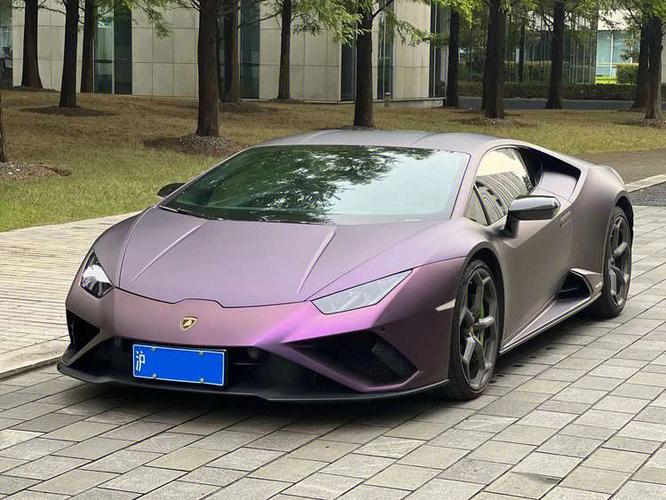 兰博基尼小牛老款(兰博基尼小牛老款图片)-图3 兰博基尼小牛老款(兰博基尼小牛老款图片)-图3