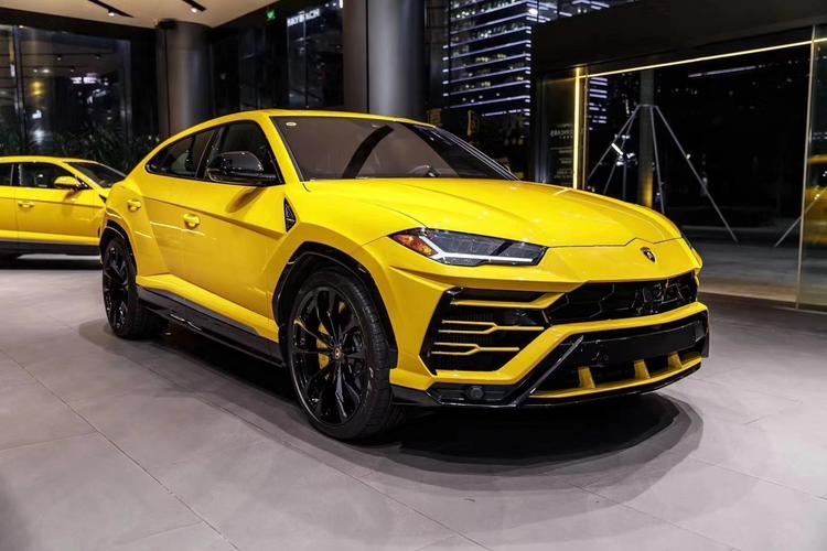 兰博基尼跑车suv(兰博基尼跑车suv2021款多少钱)-图2 兰博基尼跑车suv(兰博基尼跑车suv2021款多少钱)-图2