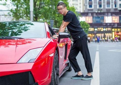 滴滴出行兰博基尼(开兰博基尼跑滴滴视频)-图3 滴滴出行兰博基尼(开兰博基尼跑滴滴视频)-图3