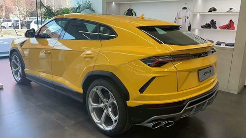 兰博基尼urus起价(兰博基尼urus 2021款)-图2 兰博基尼urus起价(兰博基尼urus 2021款)-图2