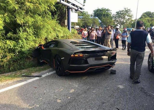 武汉飙车兰博基尼飙车（武汉飙车兰博基尼飙车事件）
