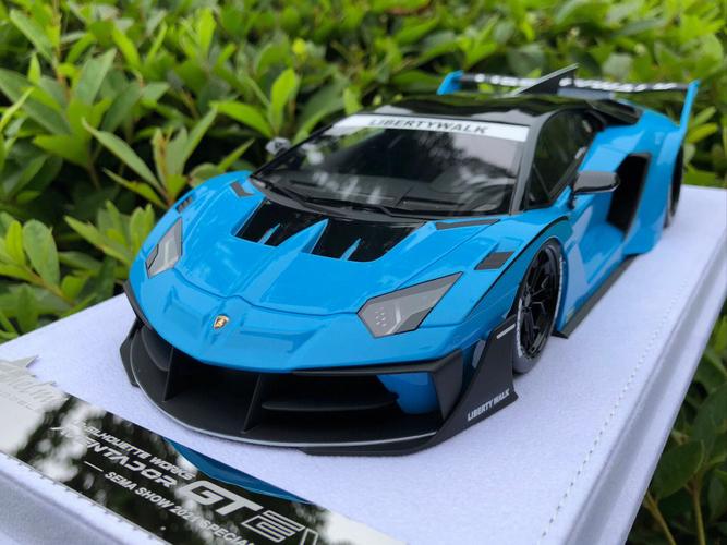宽体兰博基尼蓝色(兰博基尼篮色跑车)-图3 宽体兰博基尼蓝色(兰博基尼篮色跑车)-图3