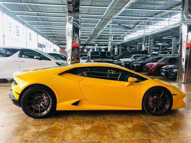 兰博基尼小牛rwd(兰博基尼小牛二手50万)-图3 兰博基尼小牛rwd(兰博基尼小牛二手50万)-图3