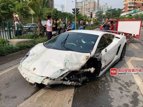 1000兰博基尼被撞（兰博基尼撞毁）