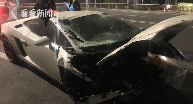 卡车比兰博基尼好吗（兰博基尼与货车相撞车损达百万）-图2