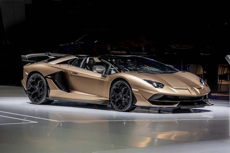 兰博基尼aventadorS全款落地(兰博基尼aventador svj落地价)-图3 兰博基尼aventadorS全款落地(兰博基尼aventador svj落地价)-图3