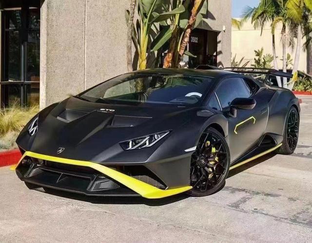 兰博基尼中的huracan(兰博基尼中的感动故事)-图1 兰博基尼中的huracan(兰博基尼中的感动故事)-图1