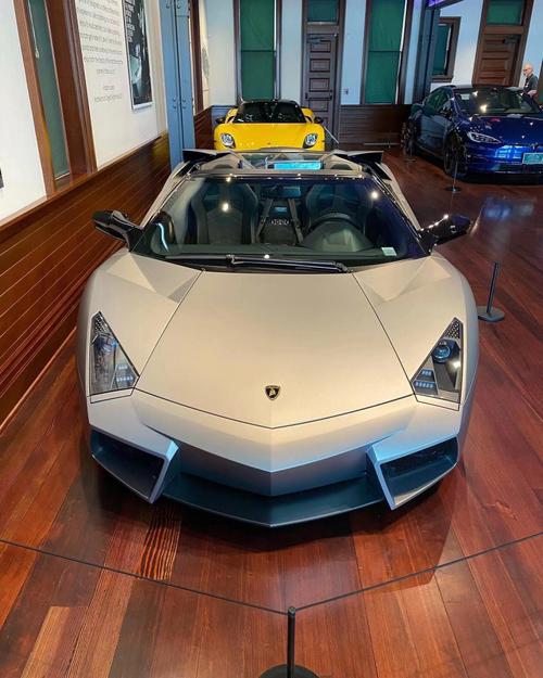 兰博基尼reventon2010（兰博基尼reventon多少钱）