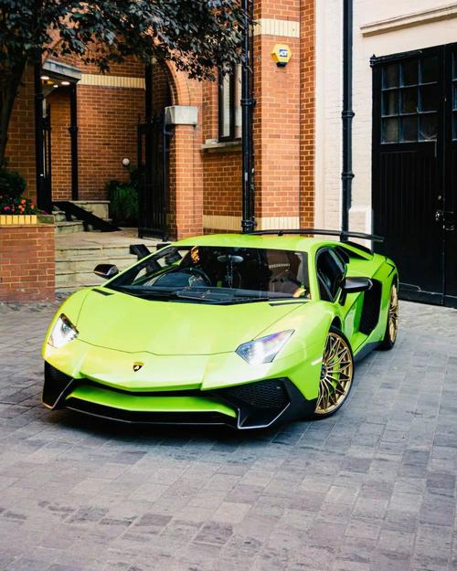 兰博基尼aventadormiura(兰博基尼Aventador)-图3 兰博基尼aventadormiura(兰博基尼Aventador)-图3