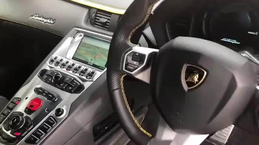 兰博基尼p按（兰博基尼有p挡吗）