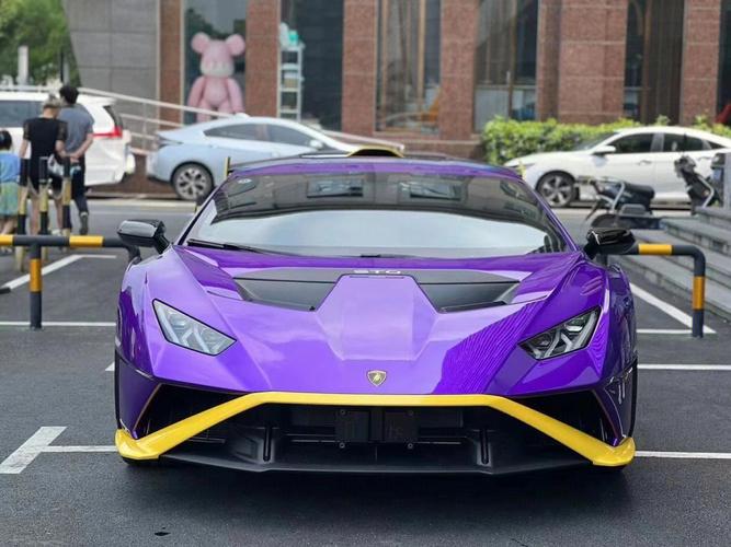 兰博基尼紫色车(兰博基尼淡紫色)-图2 兰博基尼紫色车(兰博基尼淡紫色)-图2