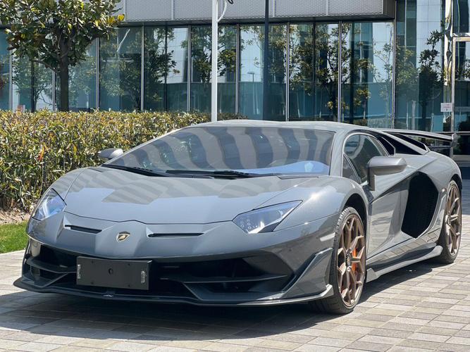 兰博基尼限量(兰博基尼限量款的AVENTADOR SVJ)-图2 兰博基尼限量(兰博基尼限量款的AVENTADOR SVJ)-图2
