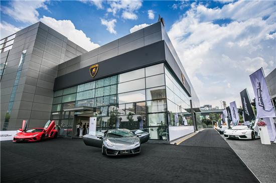 兰博基尼厦门展厅介绍(厦门兰博基尼4s店开业)-图2 兰博基尼厦门展厅介绍(厦门兰博基尼4s店开业)-图2